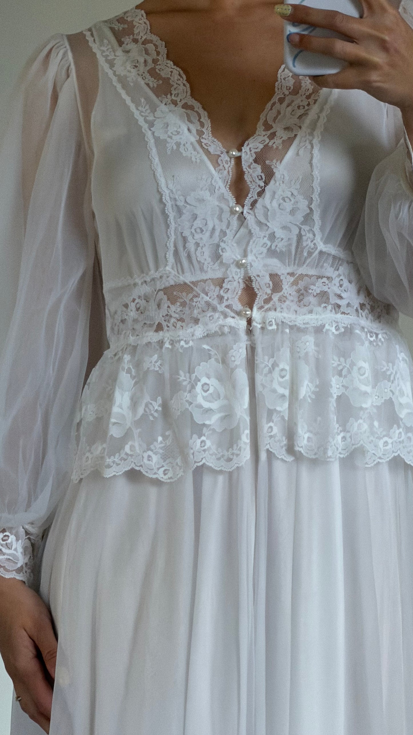 Peplum and Lace Detail Peignoir Set